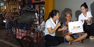 Từ Thiện OKVIP Hỗ Trợ Người Nhặt Ve Chai Ở Sài Gòn